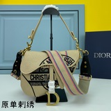 (в комплекте с коробкой) 【Dior saddle】 Большой размер： 25,5 x 20 x 6.