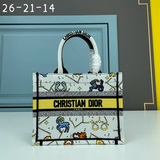 Маленькая сумка с вышивкой в виде синей буквы D, 26,5 см, BOOK TOTE. Эта сумка B
