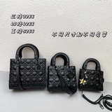 В комплекте с коробкой. Три отделения, Lady custom Dior, матовая кожа с рельефны
