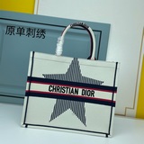 【Di0r Book Tote】 Большинство людей, приобретая товары роскошных брендов, в перву