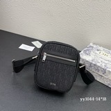 Оригинальная ткань в комплекте с кожаной коробкой с изображением тигра. В компле