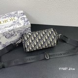 В комплекте с коробкой и внутренним кодом OBLIQUE, круглая сумка из ткани с прин