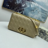 Сумка D1OR 2023 CARO BAG с коробкой — это действительно незаменимый аксессуар! Н