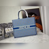 【С застежкой и шарфом】 Новейшая модель Dior для ранней весны. Сумка для покупок,