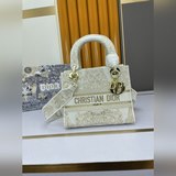 Светло-золотой 【Серия вышивок Lady D】 Новейшая серия M8002, вдохновленная природ