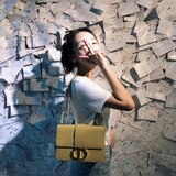 В комплекте с шарфом. Оригинальная кожа. Самый популярный товар в Интернете, мно