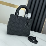 【Di0r Ultra-matte ABC серия】 20 см [в комплекте 6 значков с эмблемой серии].