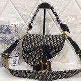 Поставка в оригинальной упаковке. Dior 2023 весна-лето Неделя моды в Париже — но