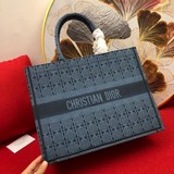 Большой размер [Dio.r Book Tote сумка для покупок с рельефным узором. Серия рюкз