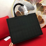 Большой размер [Dio.r Book Tote сумка для покупок с рельефным узором. Серия рюкз