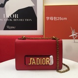 Сумка с откидной крышкой из кожи, с логотипом «J’ADIOR» и ретро-золотыми металли