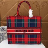 Новейшая весенняя коллекция Dior： сумка-шоппер, сумка через плечо, официальная к