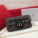 Новейшая модель сумочки Dior-Dior, представленная на официальном сайте, качество