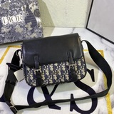 dior  oblique  Первый слой кожи с принтом Dior Messenger с бесплатной доставкой,