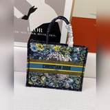 Новейшая весенняя коллекция Dior： сумка-шоппер, сумка через плечо, официальная к