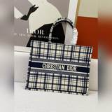 Новейшая весенняя коллекция Dior： сумка-шоппер, сумка через плечо, официальная к