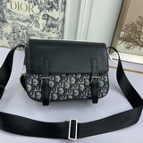 Труба  Взрывной [цвет] Dior  Oblique с принтом Чипс Мессенджер-сумка Dior для му