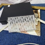 Высокое качество DI OR. Популярный акриловый чехол. Подходит для всех моделей iP