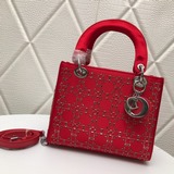 Lady Dior пятигранная сумка с стразами и атласным покрытием. Шелковое покрытие п