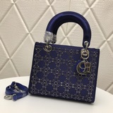Lady Dior пятигранная сумка с стразами и атласным покрытием. Шелковое покрытие п