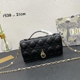Lady Dior перфорированная кожа овцы, перфорированная кожа овцы, перфорированная 