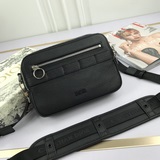 [Подарочный набор от Dior] Классическая серия, мощный запуск! Новый дизайнер Dio