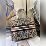 【Популярный товар】 Di0r Book Tote Большинство людей, покупающих товары роскошных