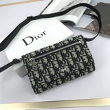 Оригинальная модель с витрины Dior. Вышитый трикотаж Dior. Вышитый трикотажный м