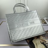 Большая сумка для покупок от Dior, новая модель! Одновременное обновление в мага