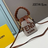 FENDI Mon Tresor маленькая сумка-бакет из шерсти с узором «пестрый», украшенная 