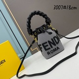 FENDI Mon Tresor маленькая сумка-бакет из шерсти с узором «гусиная лапка» и лого