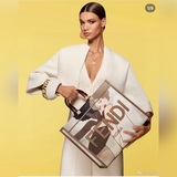 FENDI представляет сумки из весенне-летней коллекции с модными иллюстрациями худ