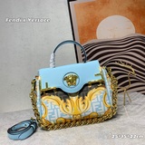 Специальная коллекция Fendace уже в наличии! Сумка из серии Versace by Fendi.