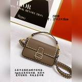 Fendi Ручной пошив из кожи Togo. Первый слой кожи, кожа Togo, масляно-восковая р