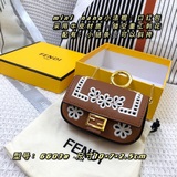 F-серия mini nano маленькая сумка-багет： красный розовый цвет, изготовлена из ко