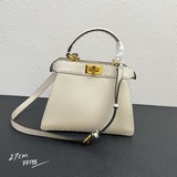 Средняя сумка #Эксклюзивная модель из кожи теленка с очень нежной текстурой, изы
