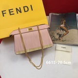 Сумка Fendi Peekaboo I See U с кисточками. Новая сумка Peekaboo.