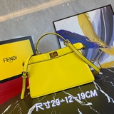 Высокое качество оригинальной кожи Сумка FENDI peekaboo ISEEU среднего размера, 