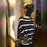 Fendi старинная сумка (квадратная) в наличии! Мы уверены, что те из вас, кто сле