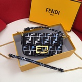 Новая модель F·D, серия FENDI California Sky.