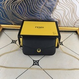 [Улыбка] [Сильный] Fendi мини-сумочка с тремя элементами и геометрическим рисунк