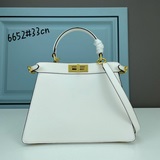 Золотая сумка Fendi by Versace в форме кошки, модель 480, классическая модель Pe