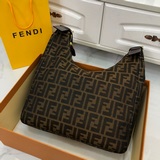 Fendi. Пожалуйста, обратите внимание на нашу версию. Новинка. Мы используем： ори