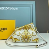 В коллекции Fendi by Versace логотип FENDI FF представлен в новом исполнении.