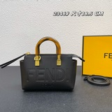 Новая модель Fend уже в продаже! By The Way Boston Boston Mini.