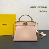 В комплекте с коробкой, оригинальная кожа, кожаная сумка FENDI Peekaboolseeu Pet