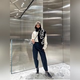 Капсульная коллекция Fendi Roma представляет двухцветную сумку Mon Tresor в форм