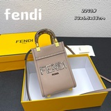 FD Sunshine мини-тоут. Изысканная мини-сумка с ручками из черепахового панциря.