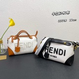 Знаменитая сумка FENDI By The Way среднего размера из кожи бычка с отделкой из п