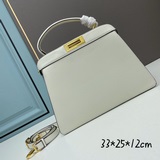 Средняя сумка FENDI peekaboo ISEEU, продолжение классической линейки сумок peeka